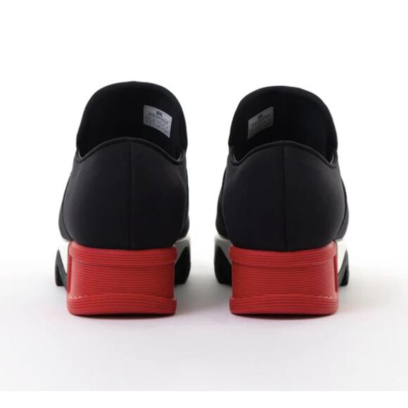 iRi WES Black Red Low Top Sneaker Size 5.5 New In Box - Picture 4 of 5